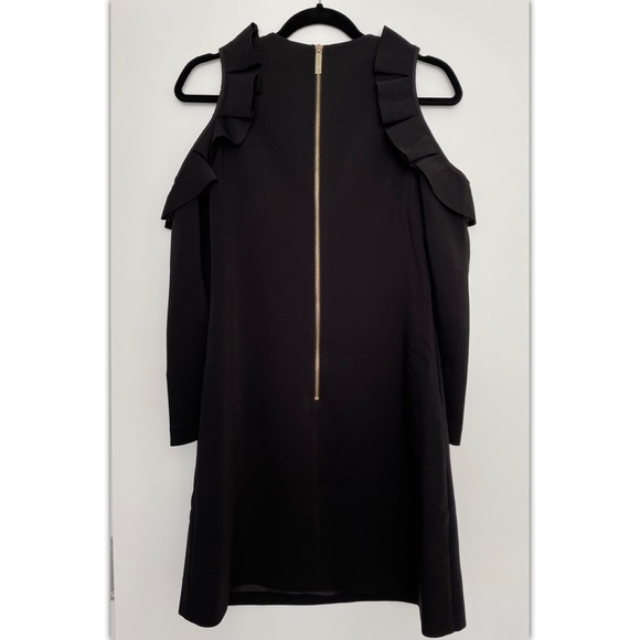 Ted Baker Siiara Frill Cold Shoulder Dress, black size 0 - Picture 3 of 9